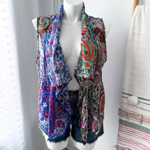ANU Jackets & Blazers - ANU Floral Embroidered 100% Wool Lightweight Boho Vest Cardigan Women’s Large